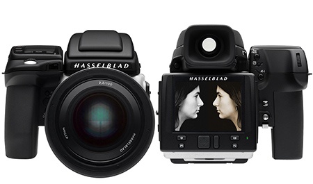 Hasselblad H5D - zepředu a zezadu